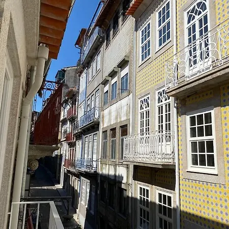 Sweet Clerigos Balcony View 아파트 *