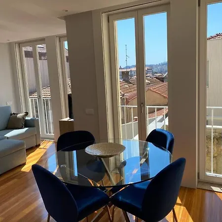Sweet Clerigos Balcony View Porto