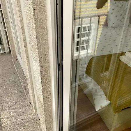 Apartment Sweet Clerigos Balcony View Porto